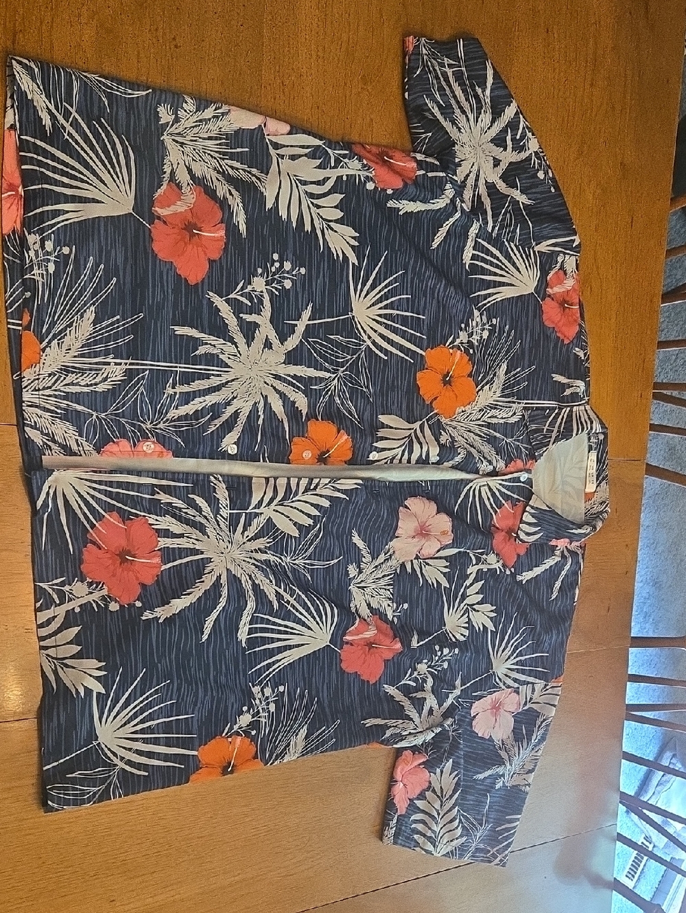 Casual Navy Floral Button-Down Shirt - Men's